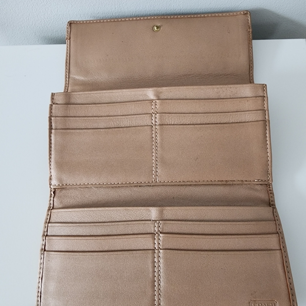 Coach Rare Vintage Trifold Leather Brown Women's Wallet - Picture 5 of 8